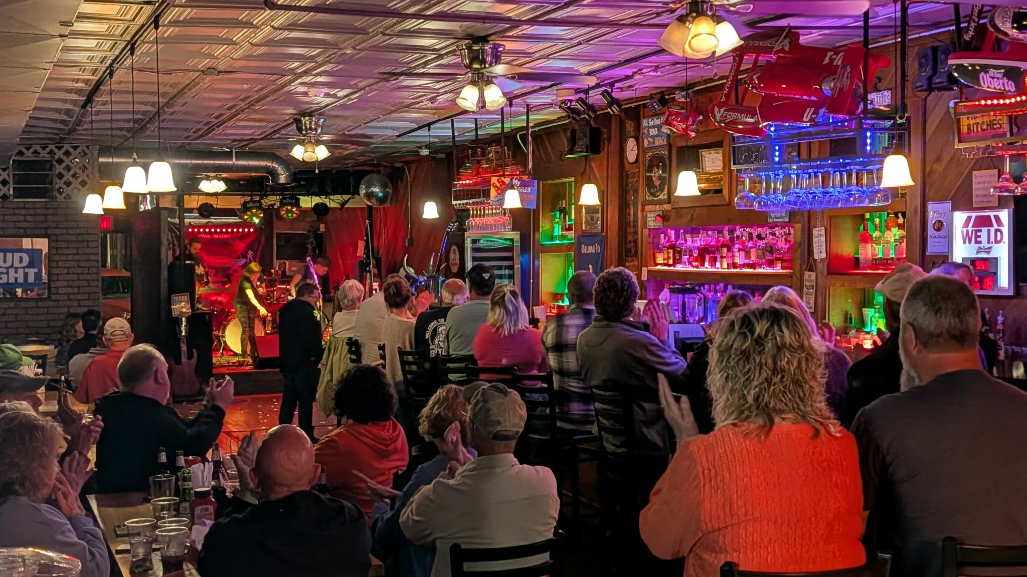 Live music at Rivertown Grill